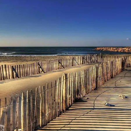 8 Personnes Bord De Climatisee
